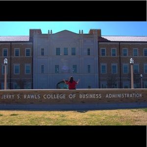 Meet your Posher, Hadi